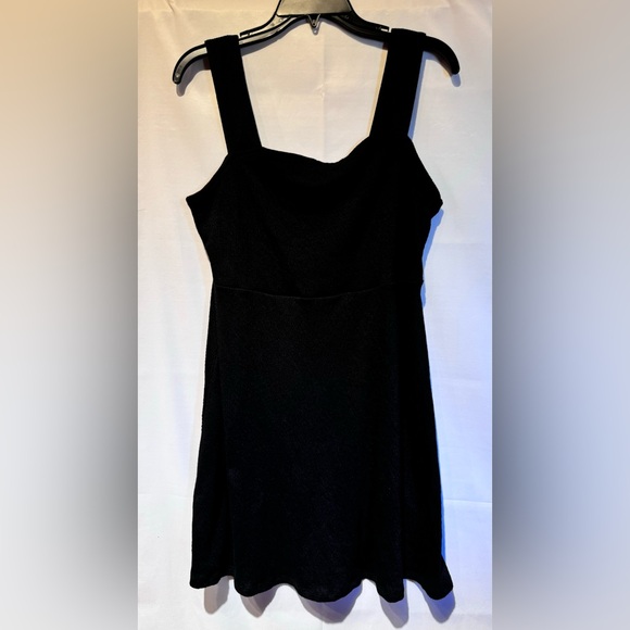 SO black stretchy fit N flare dress size Large- women’s - Picture 1 of 13